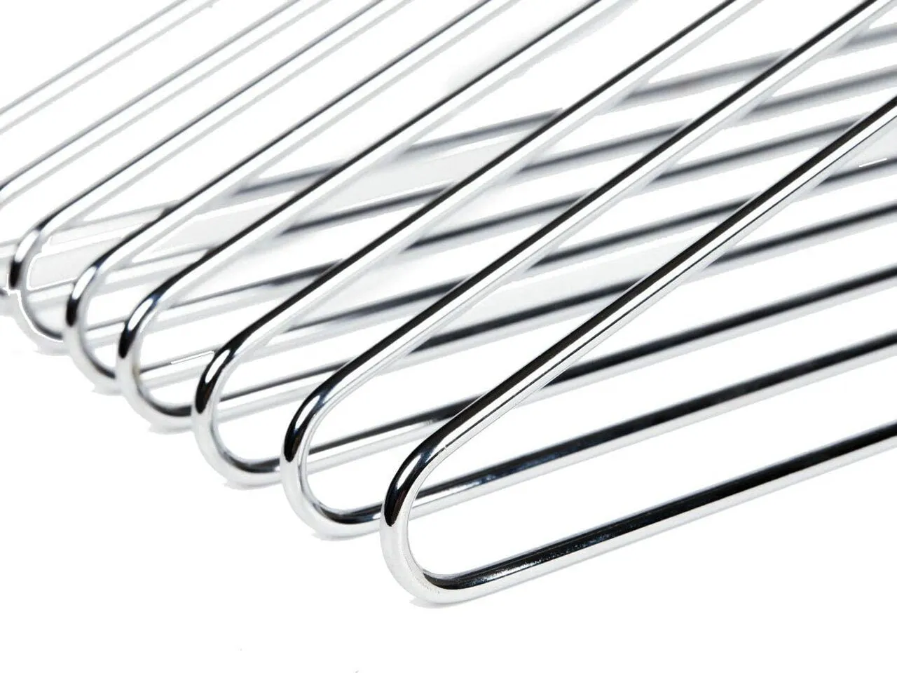 43cm Metal Anti-Theft Coat Hanger With Bar (3.5mm thick) Sold in Bundle of 25/50/100