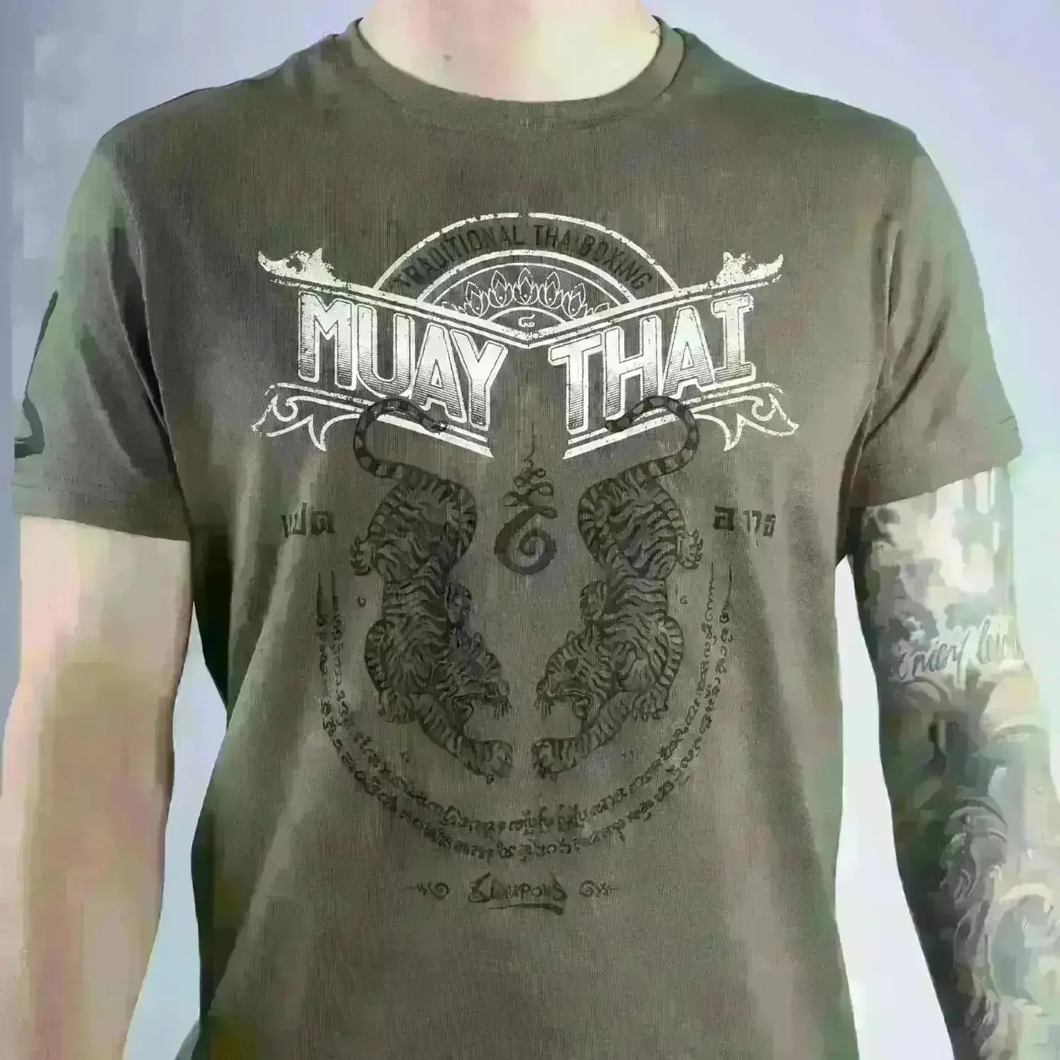 8 WEAPONS Muay Thai T-Shirt - Sak Yant Tigers