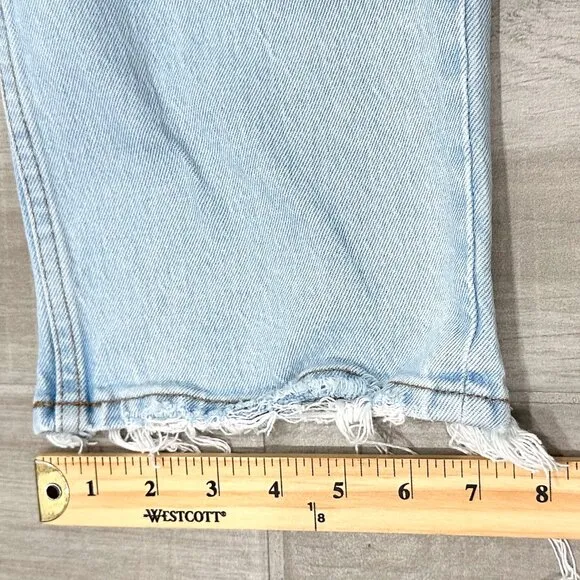 Abercrombie &amp; Fitch The ‘90s Straight Ultra High Rise Jeans in Light Destroy