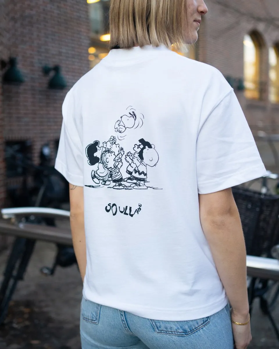 Anya Snoopy Skateboard T-shirt - White