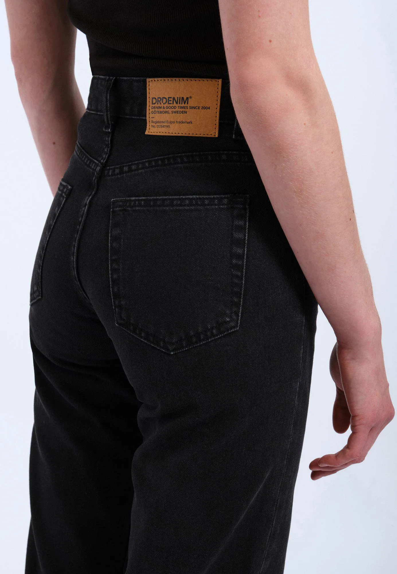 Arch - Tar Black Used