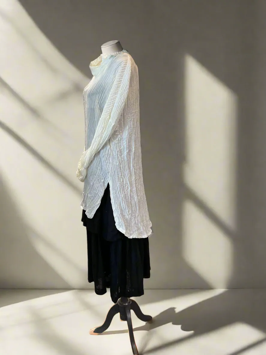 Blouse: CREAM