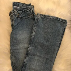 BOUNDRIES - BRAND NEW JUNIOR JEANS 👖