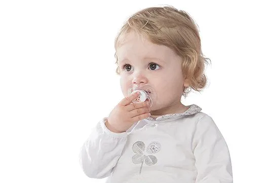[Bundle Of 2] Sophie La Girafe 2 Pacifiers Set 6-18 Months