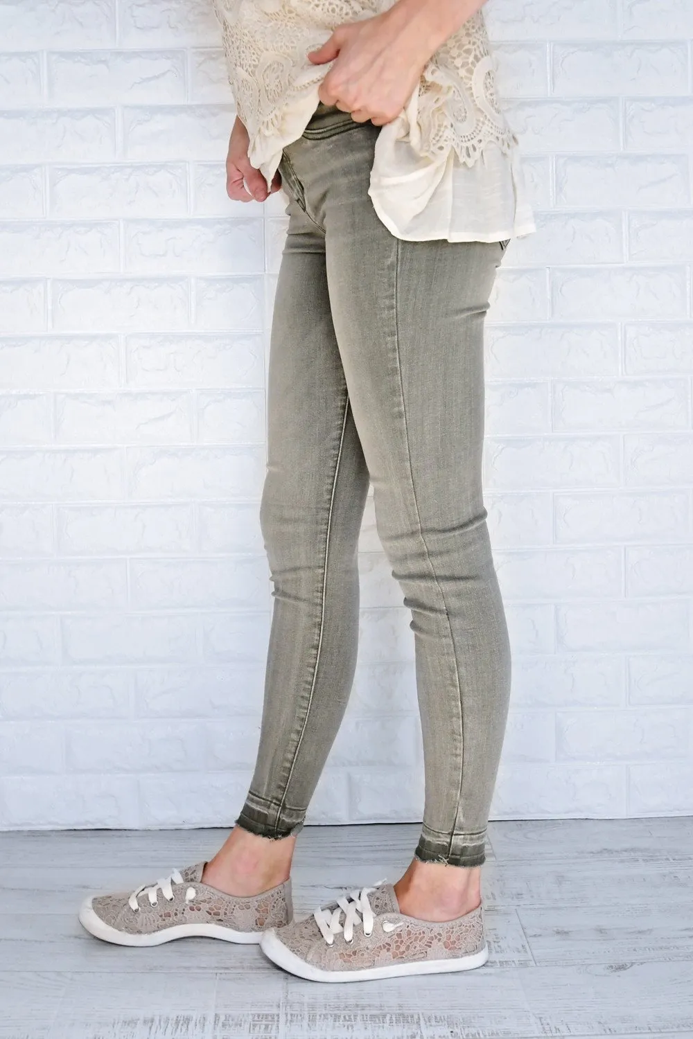 Celebrity Pink Super Slimmer ~ Sage Green