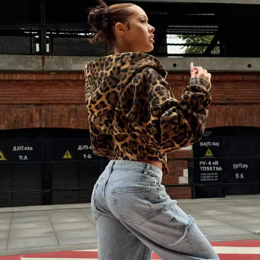 Chic Leopard Patchwork Zipper Hoodie for Bold Street Style