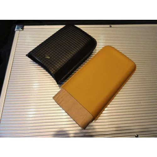 Cohiba Black Leather Cigar Case holds 3 large size cigars without original box