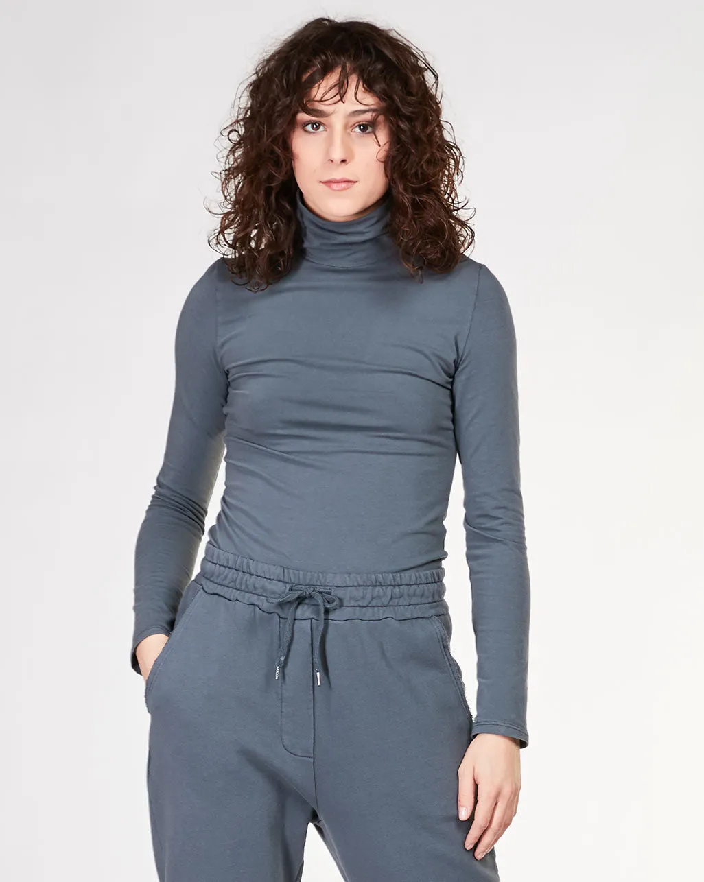 Cowl-Turtleneck Long Sleeve T-Shirt