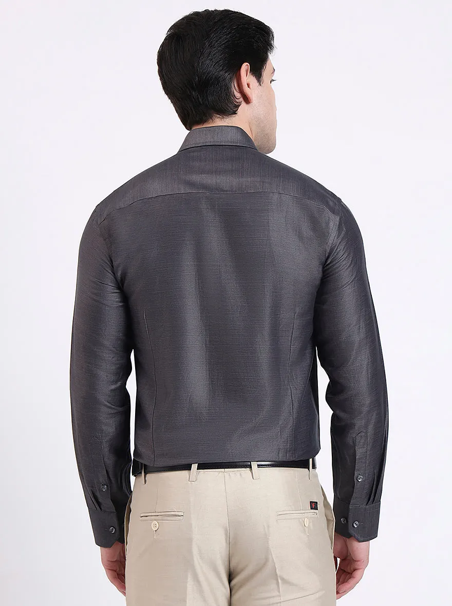 Dark Grey Solid Slim Fit Formal Shirt | JadeBlue