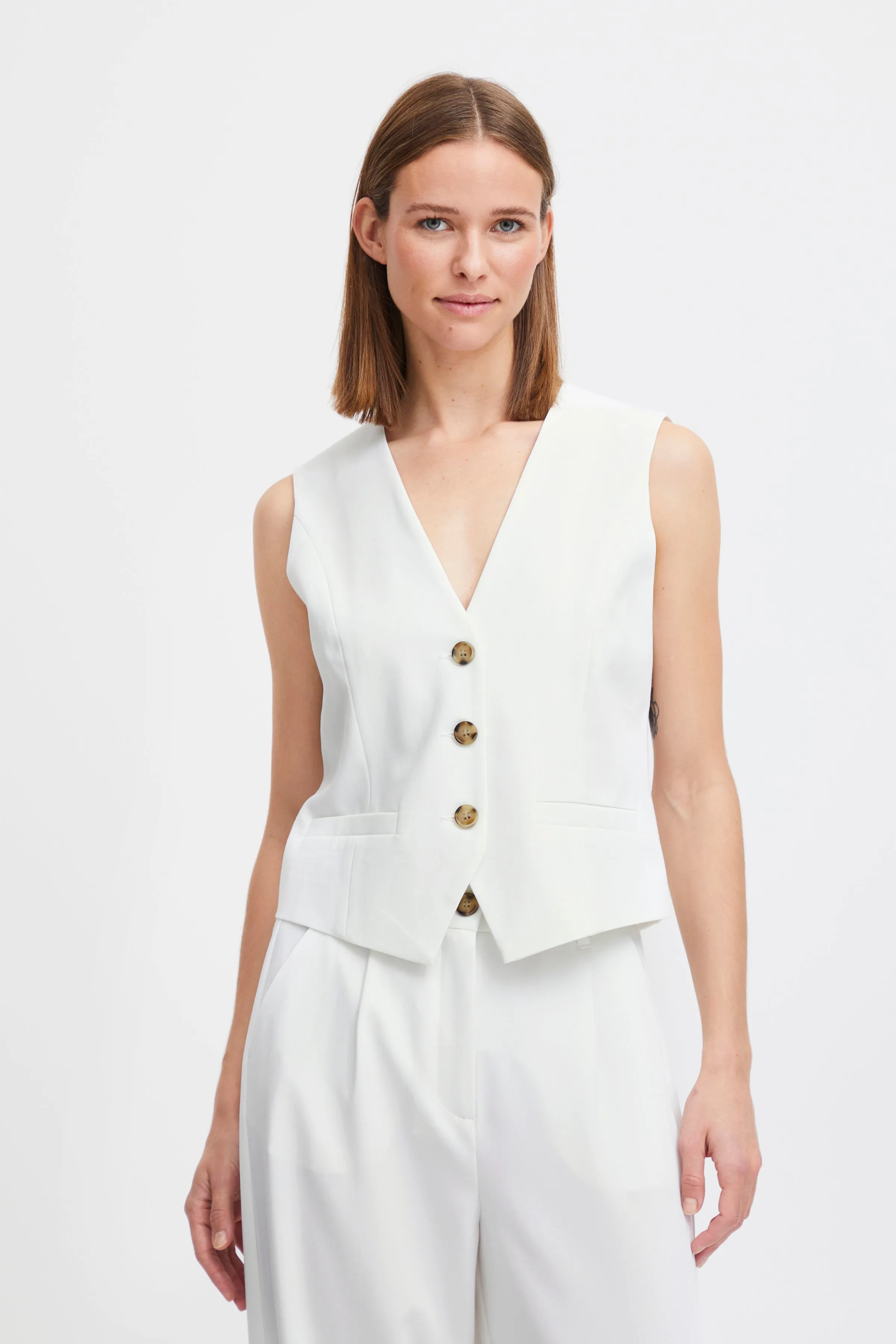 Deceri Waistcoat | Marshmallow