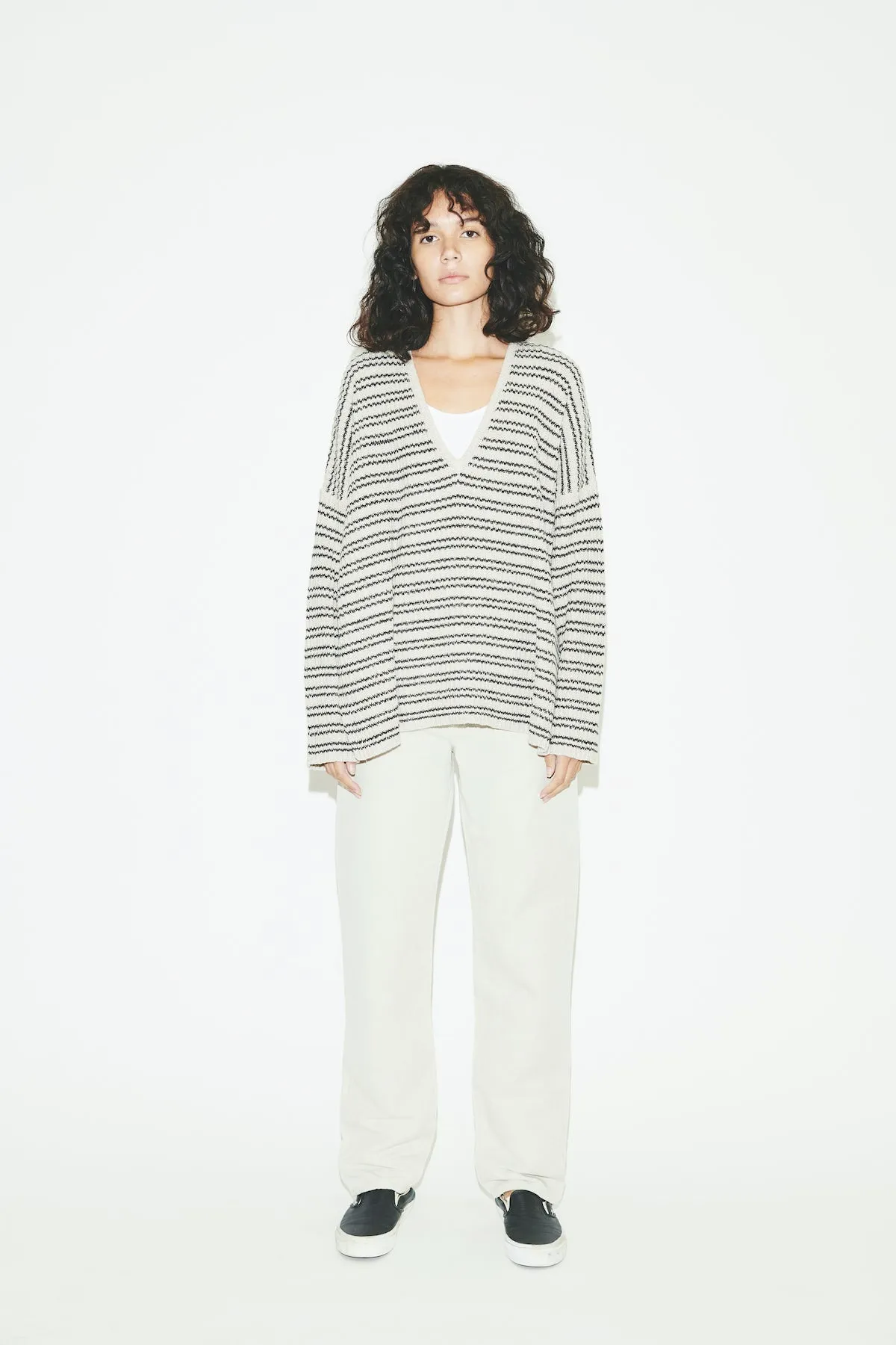 DEEP V PONCHO