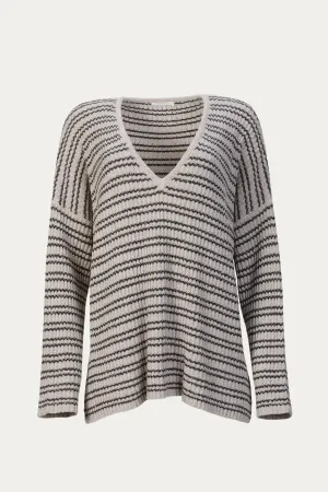 DEEP V PONCHO