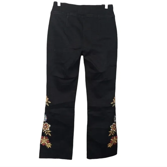 Driftwood Embroidered Floral Pull-on Stretch Black Jeans NWT Size 26