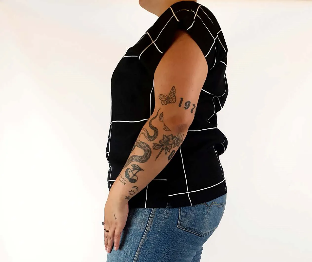 Elk black and white print top size 14