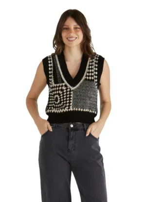 Erika Crochet Vest (Black/White)