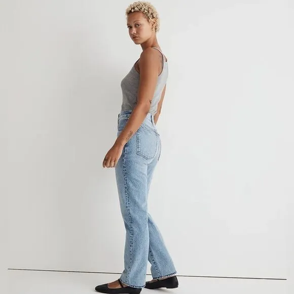 *Flaw - Small Hole Back Pocket* Madewell NWT Petite Curvy 90s Straight Jeans 24P