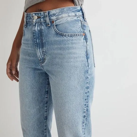 *Flaw - Small Hole Back Pocket* Madewell NWT Petite Curvy 90s Straight Jeans 24P
