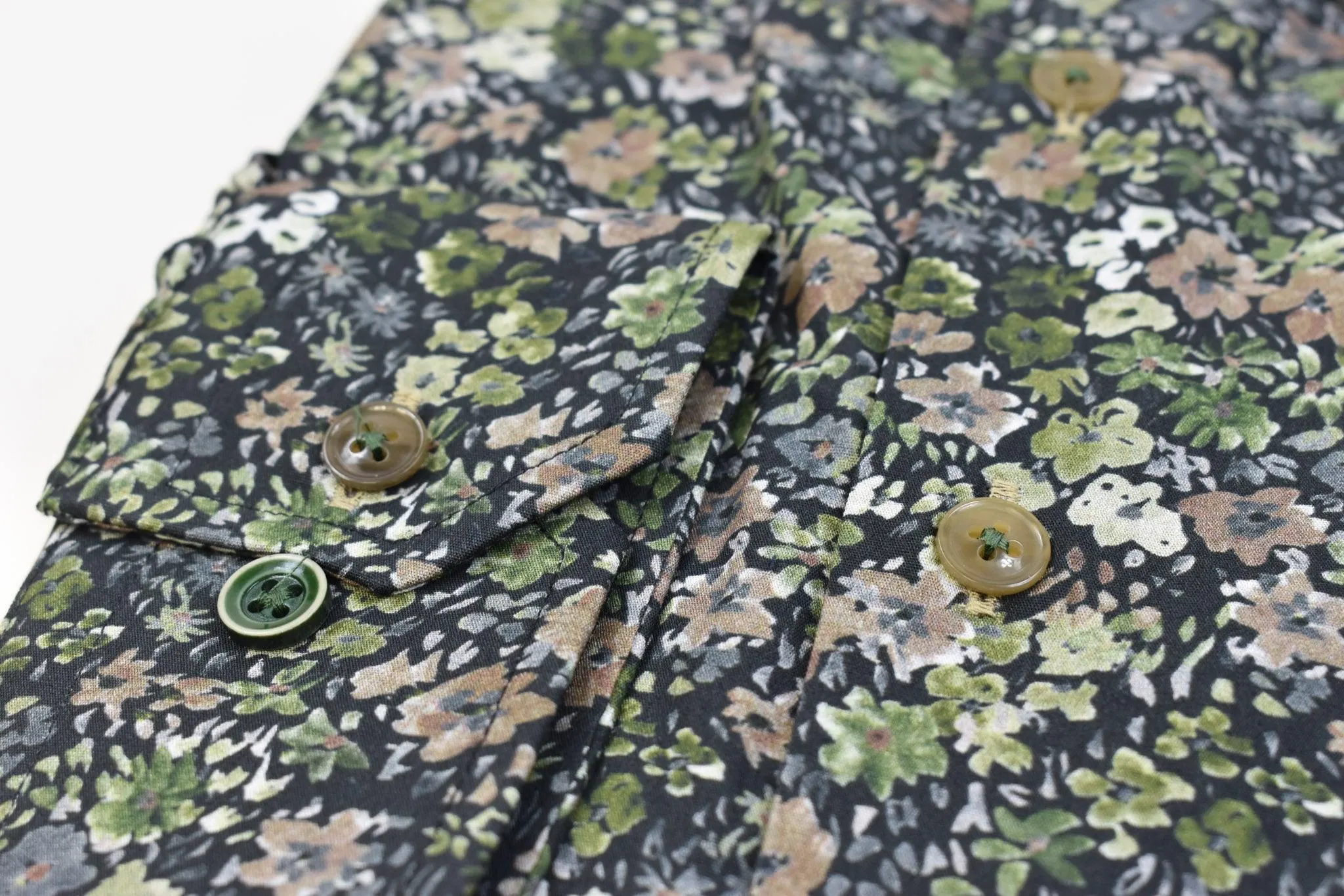 Gun Hill Mens Bale Flower shirt - Olive green