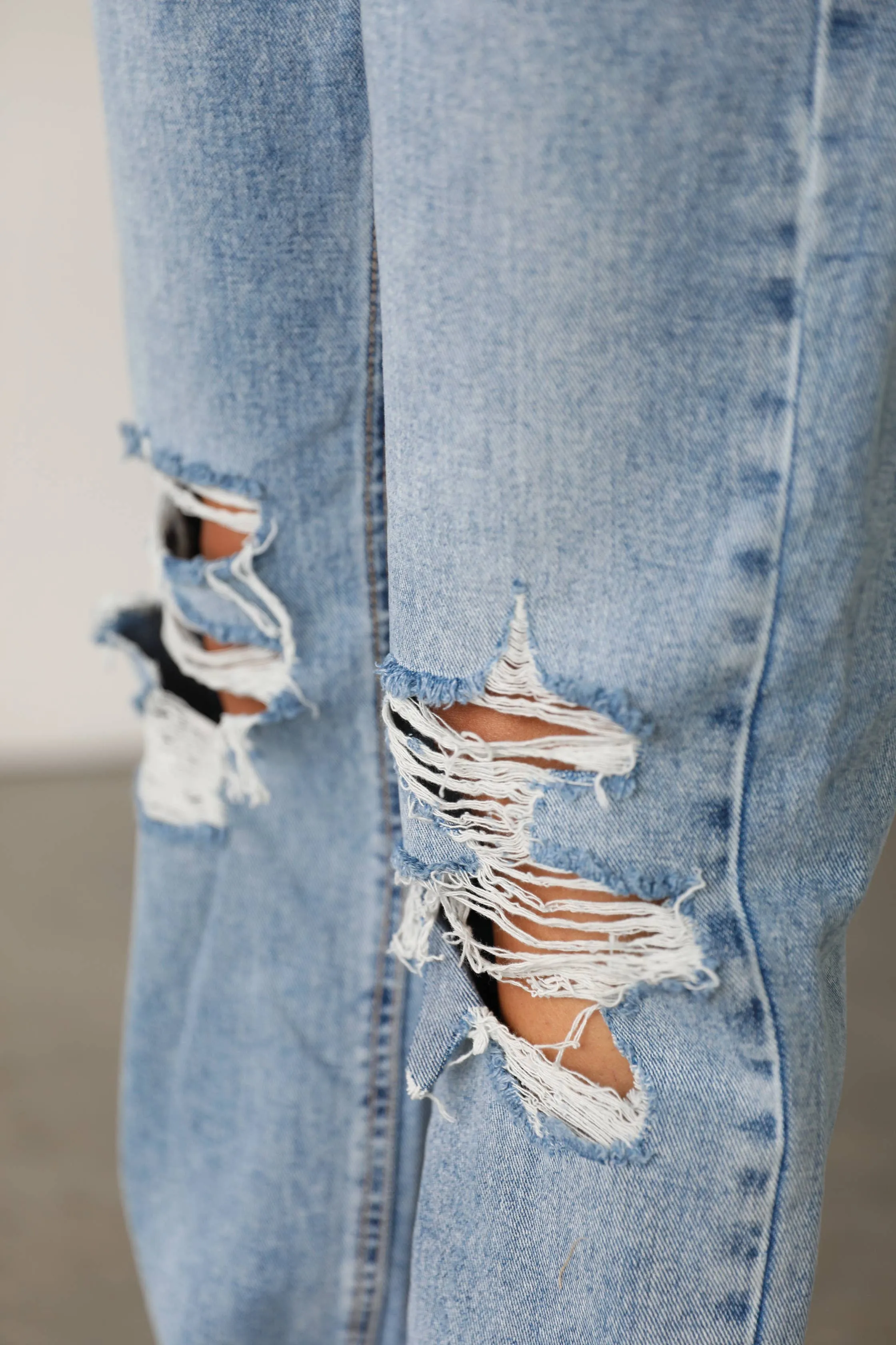 High Rise Straight Leg Denim Mom Jeans 100% Cotton