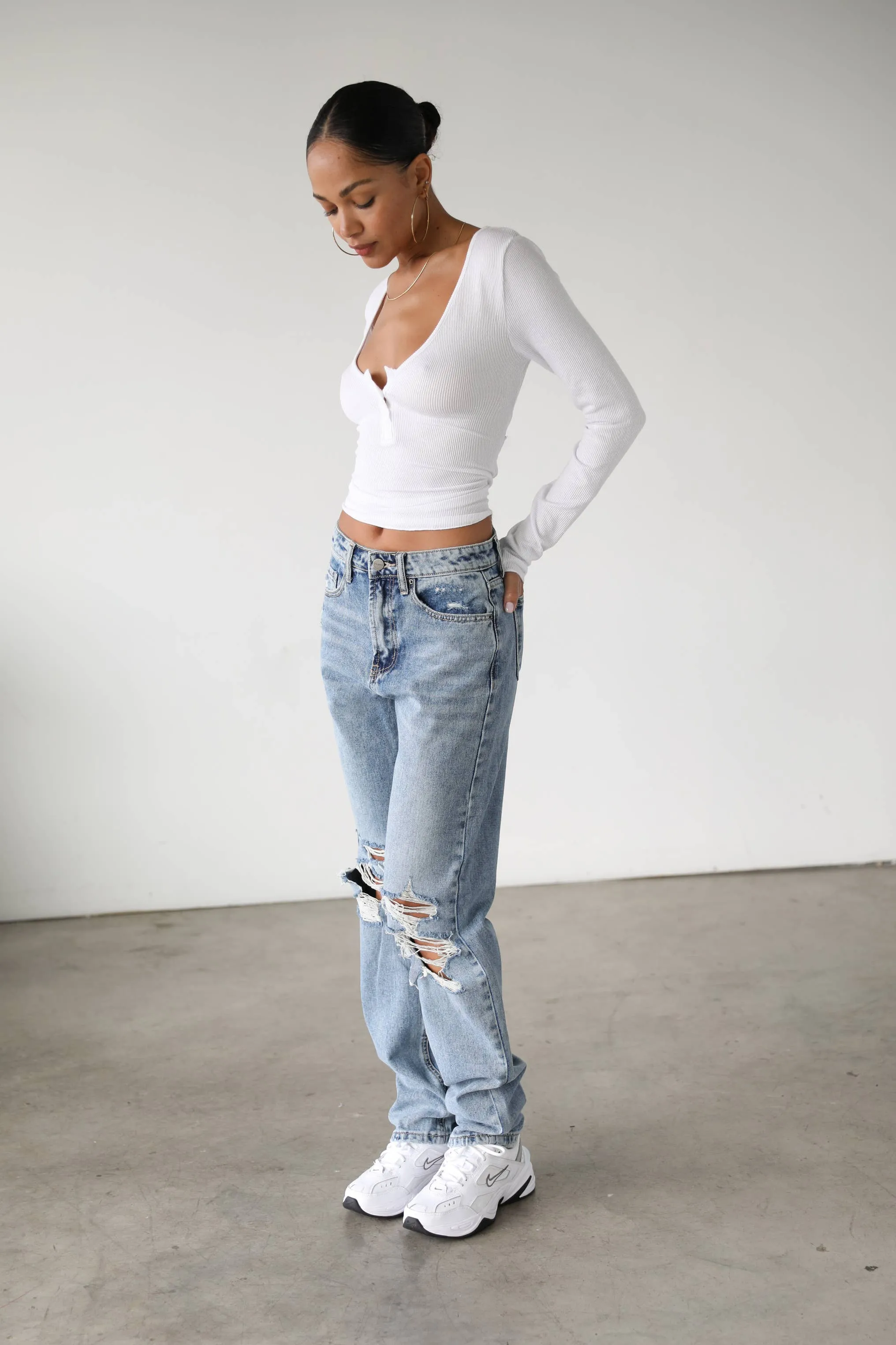 High Rise Straight Leg Denim Mom Jeans 100% Cotton
