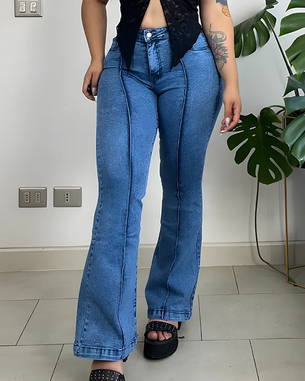High-Stretch Hip-Lift Flared Jeans