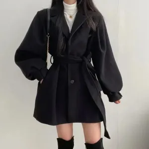 Judith belted short coat