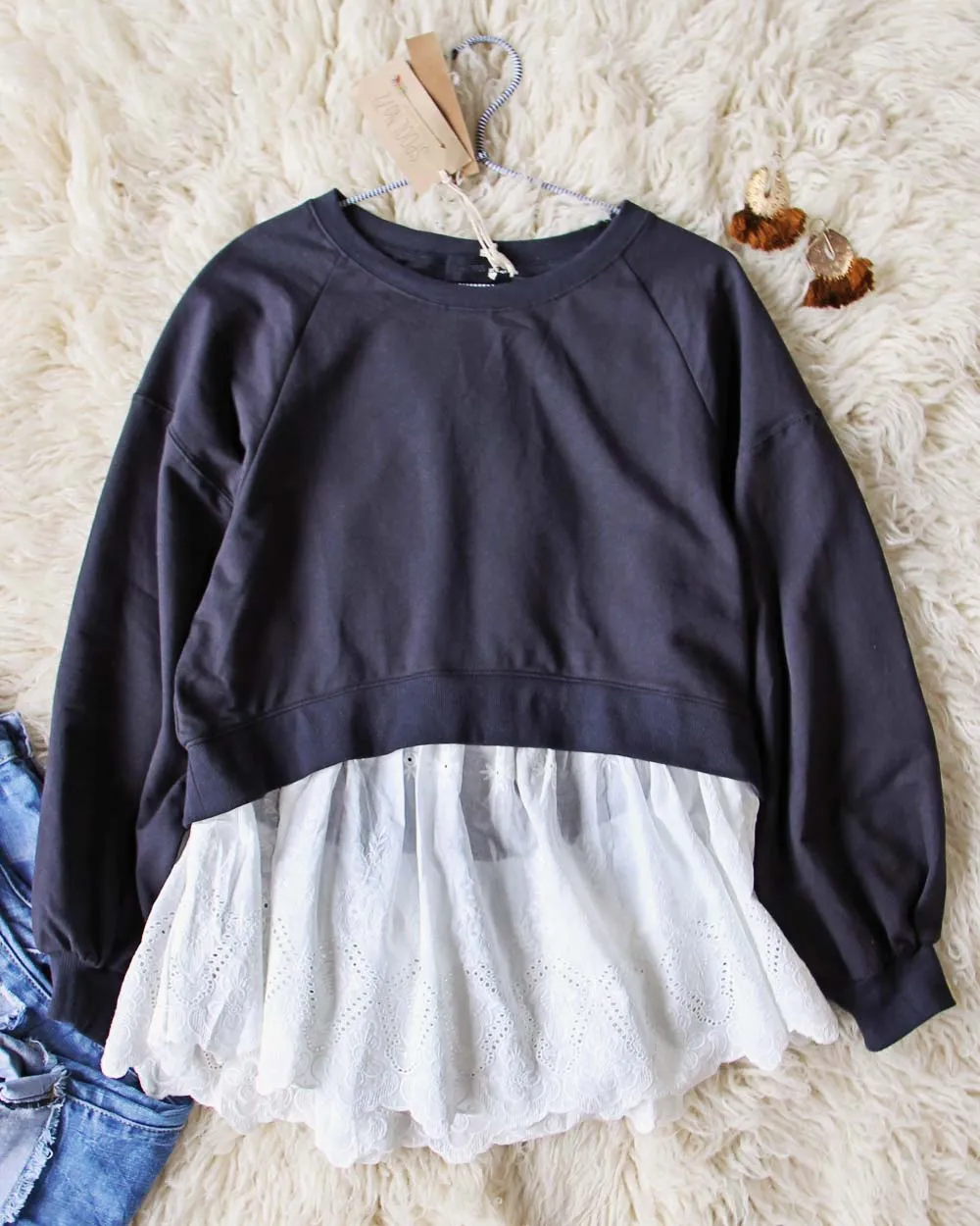 Laced Sweatshirt in Charcoal