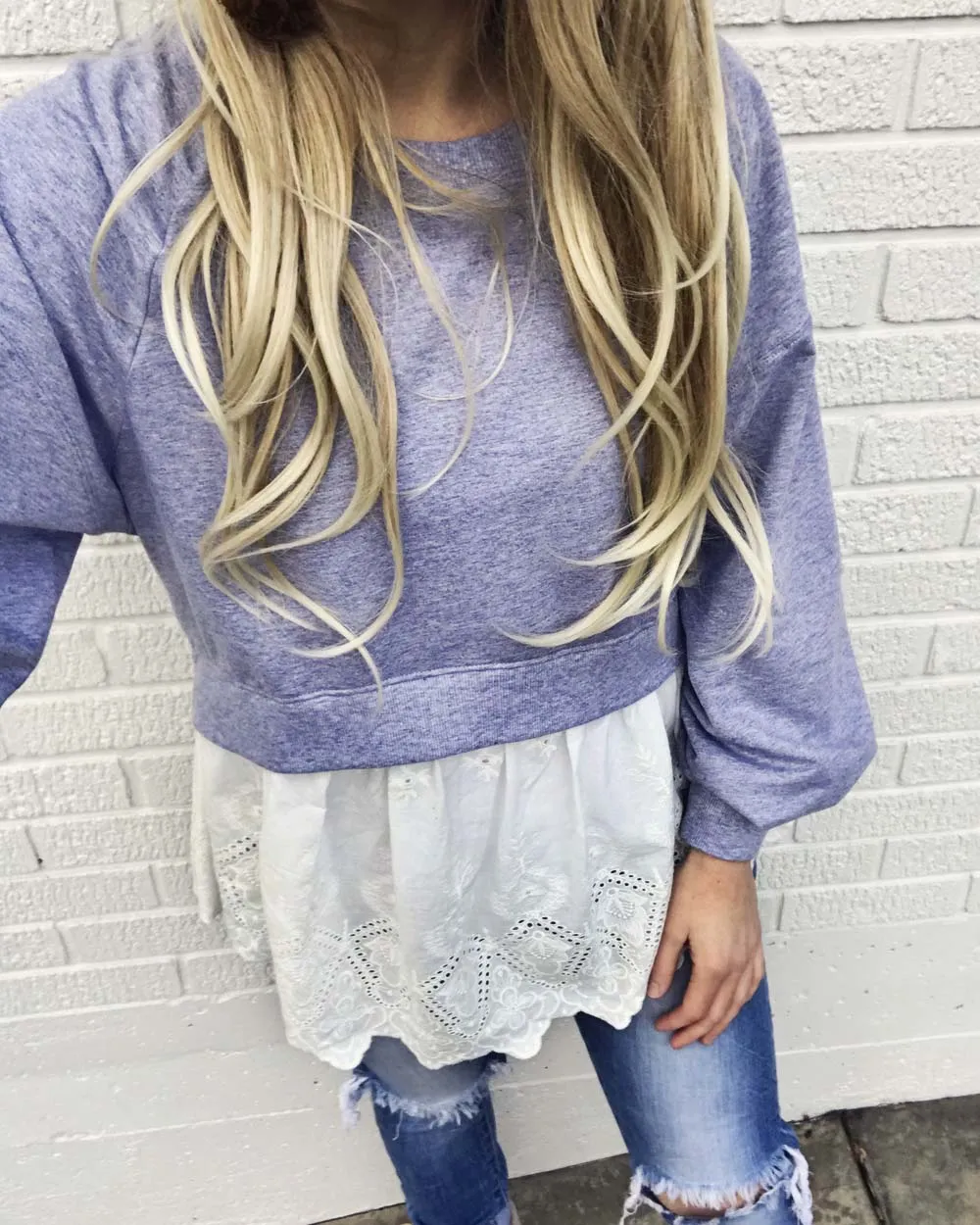Laced Sweatshirt in Heather Gray