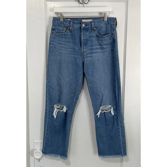 Levi’s PREMIUM Wedgie Straight Jeans Size 29 Button Fly Blue Distressed Raw Hem