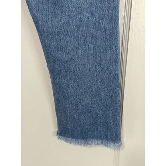 Levi’s PREMIUM Wedgie Straight Jeans Size 29 Button Fly Blue Distressed Raw Hem