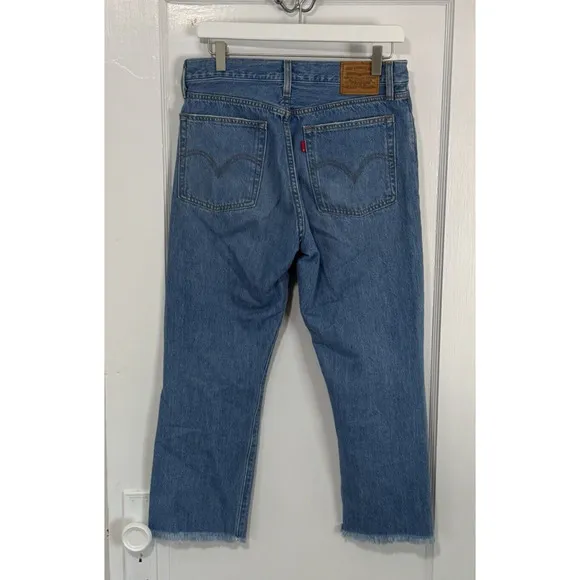 Levi’s PREMIUM Wedgie Straight Jeans Size 29 Button Fly Blue Distressed Raw Hem