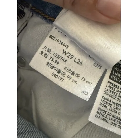 Levi’s PREMIUM Wedgie Straight Jeans Size 29 Button Fly Blue Distressed Raw Hem