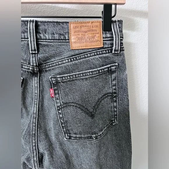 Levi’s Wedgie Icon Fit Ankle Women’s Jeans Size 26