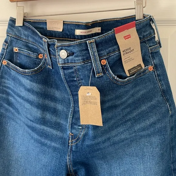 Levi’s wedgie jeans size 31 high rise NWT