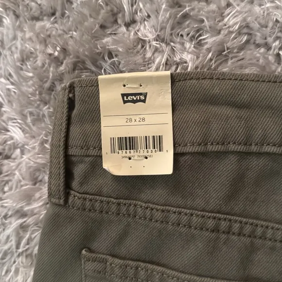 Levi’s Wedgie Straight Fit Green High Rise Jeans