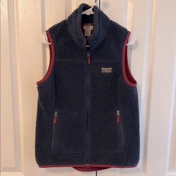 L.L. Bean Women’s Navy Blue Sherpa Fleece Vest