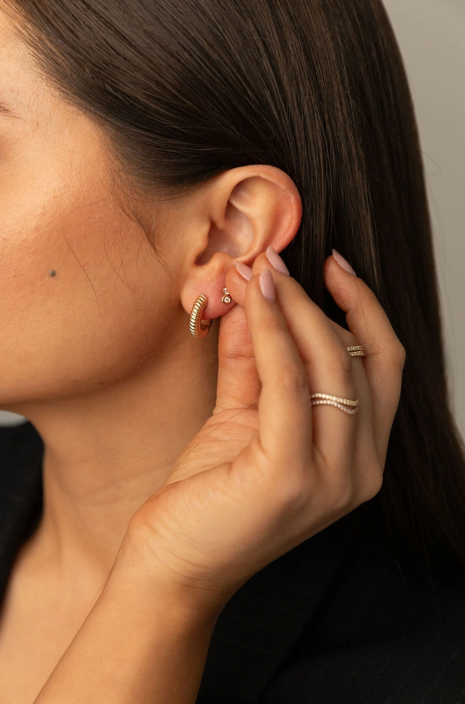 Lulu Textured Hoops