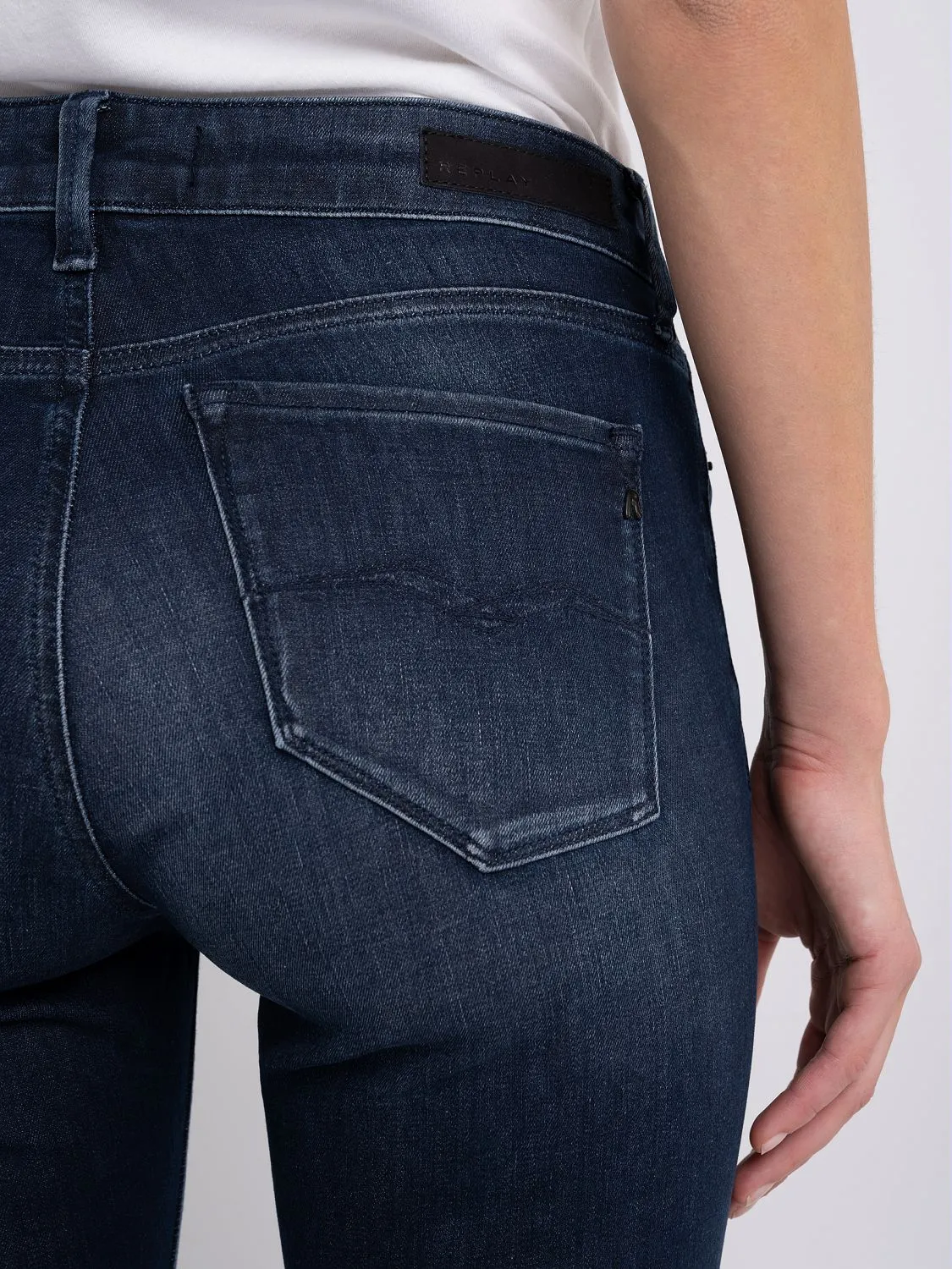 Luzien Power Stretch Straight Fit Jeans
