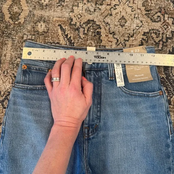 Madewell '90s Straight Crop Jeans • size 23 • NWT • NQ178