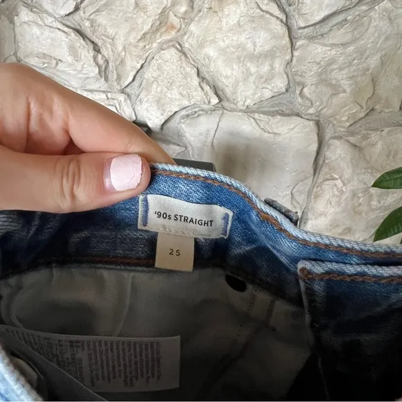 Madewell 90’s Straight Jean in Mercer Wash