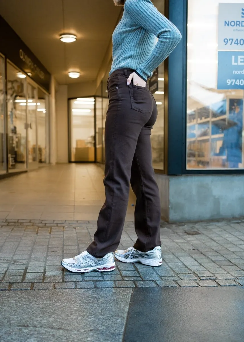 Maria Brown Jeans - Brown