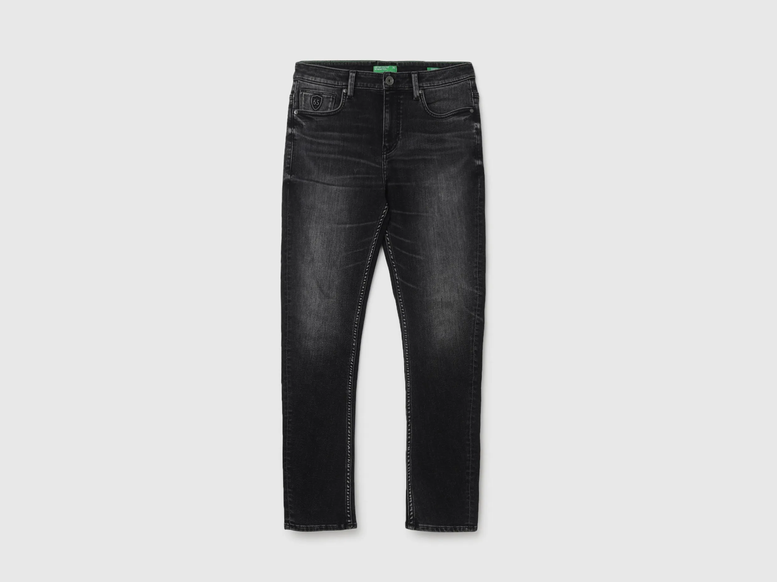 Men's Solid Carrot Fit Jeans