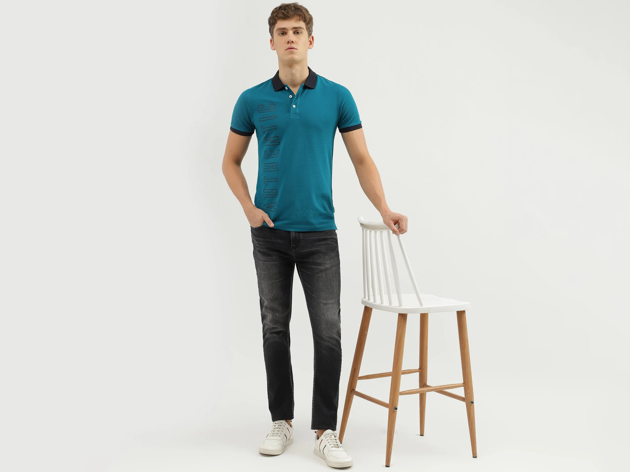 Men's Solid Carrot Fit Jeans