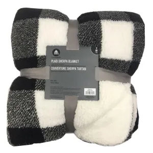 New no packaging! Hometrends Plush Buffalo Plaid Sherpa Blanket, Black, 66X90"