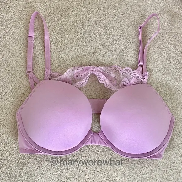 NWOT Victoria’s Secret Very Sexy Push Up Bra - Lace Front | Light Pink Lilac