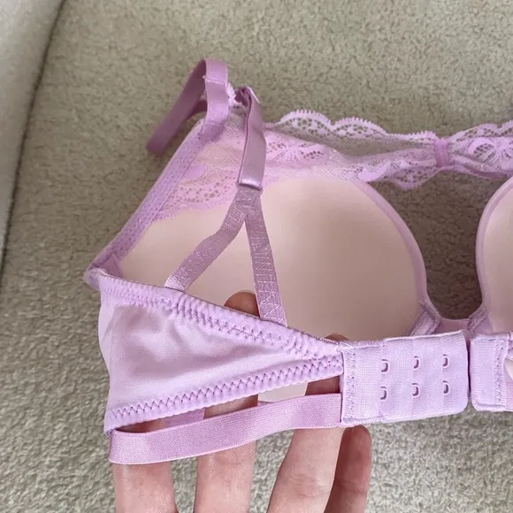 NWOT Victoria’s Secret Very Sexy Push Up Bra - Lace Front | Light Pink Lilac