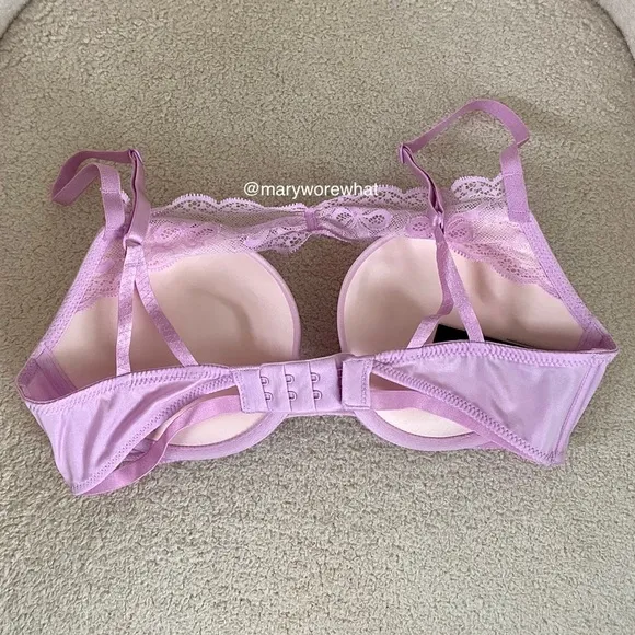 NWOT Victoria’s Secret Very Sexy Push Up Bra - Lace Front | Light Pink Lilac