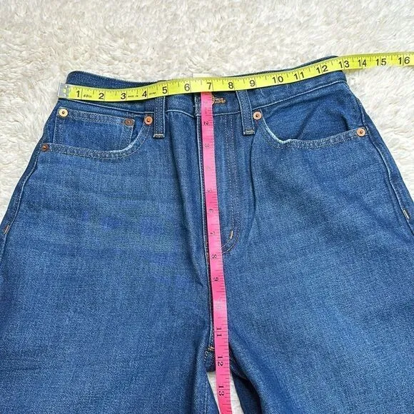 NWT Baggy Straight Jeans in Dark Worn Indigo Wash in size 24