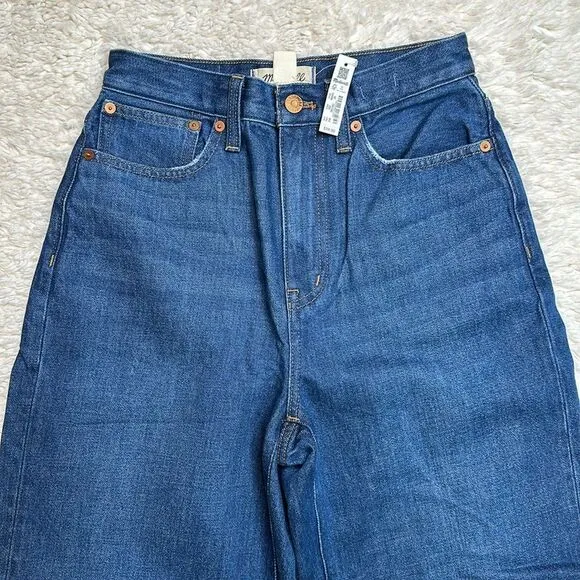 NWT Baggy Straight Jeans in Dark Worn Indigo Wash in size 24