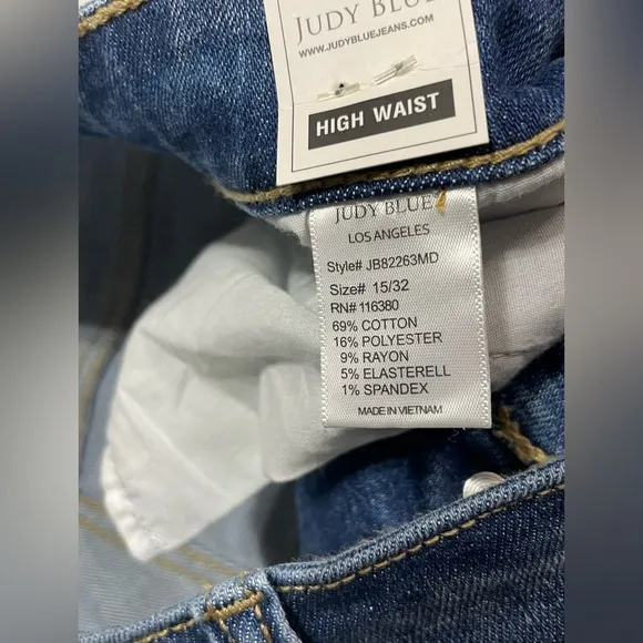 NWT Judy Blue High Rise Button Fly Skinny Jeans Size 15